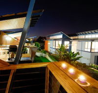 Esperance Island View Apartments - Sunshine Coast Guide