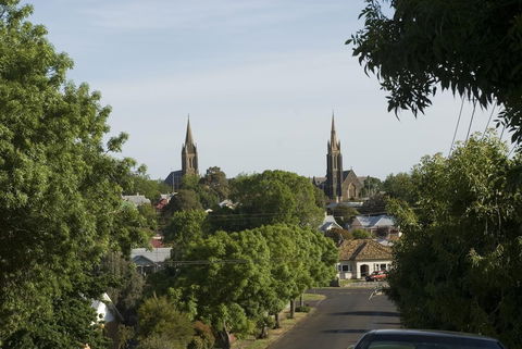 Hamilton Caravan Park - Sunshine Coast Guide 1