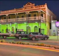 Albion Shamrock Hotel Motel - Sunshine Coast Guide