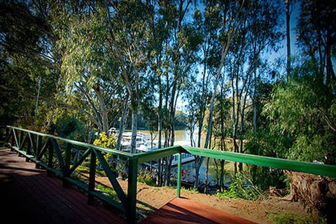 Tasman Holiday Parks - Merool On The Murray - Sunshine Coast Guide 4