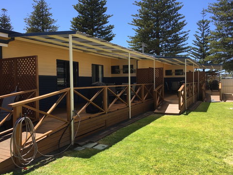 Driftwood Apartments - Sunshine Coast Guide 4