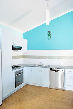 Driftwood Apartments - Sunshine Coast Guide 6