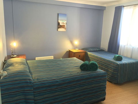 Driftwood Apartments - Sunshine Coast Guide 1