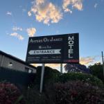 Asters On James Motor Inn - Sunshine Coast Guide 0