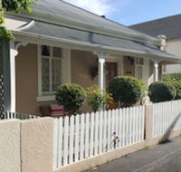 Arendon Cottage - Sunshine Coast Guide