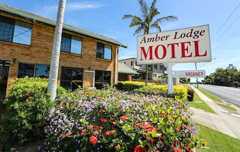 Amber Lodge Motel - Sunshine Coast Guide 6