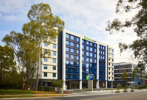Holiday Inn Express Sydney Macquarie Park, An IHG Hotel - Sunshine Coast Guide 1