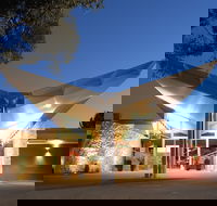Renmark Resort - Sunshine Coast Guide