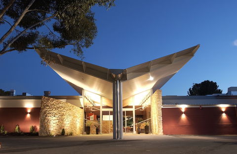 Renmark Resort - Sunshine Coast Guide 0