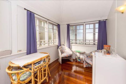 Auckland Hill Bed & Breakfast - Sunshine Coast Guide 1