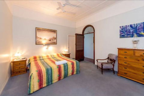 Auckland Hill Bed & Breakfast - Sunshine Coast Guide 3