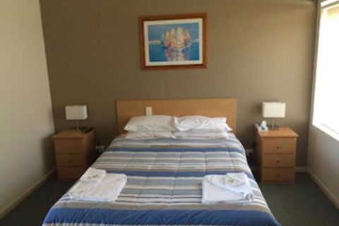 St Leonards Hotel - Sunshine Coast Guide 4