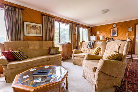 Albanys Big Grove Bed & Breakfast - Sunshine Coast Guide 5