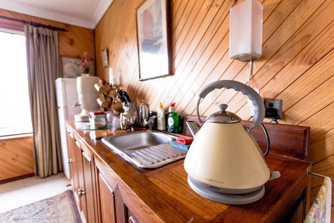 Albanys Big Grove Bed & Breakfast - Sunshine Coast Guide 7