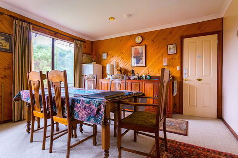 Albanys Big Grove Bed & Breakfast - Sunshine Coast Guide 4