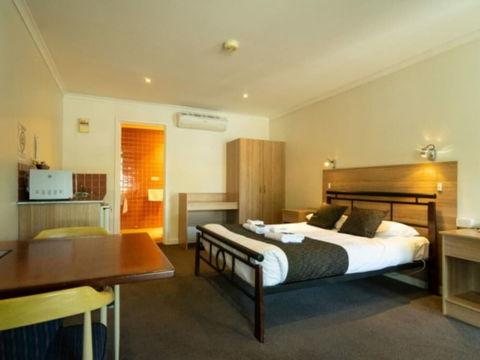 The Hahndorf Old Mill Motel - Sunshine Coast Guide 2