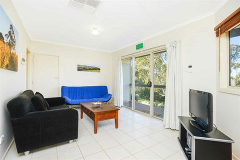 Cabernet Cottage - Sunshine Coast Guide 2