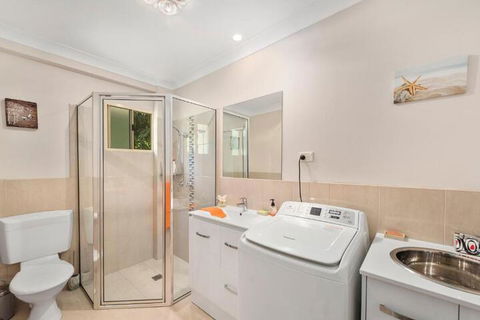 Alarks Nest - Sunshine Coast Guide 5