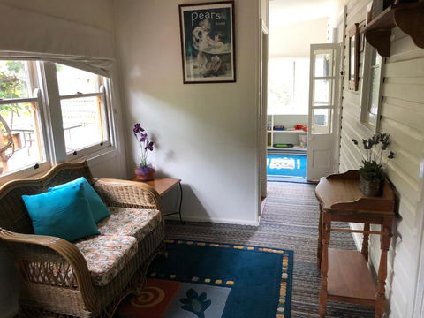 15 Clarke Street - Sunshine Coast Guide 4