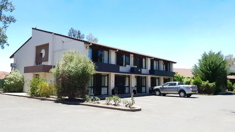 All Seasons Motel Armidale - Sunshine Coast Guide 0