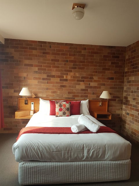 All Seasons Motel Armidale - Sunshine Coast Guide 1