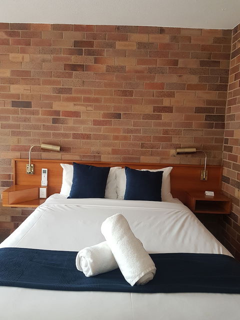 All Seasons Motel Armidale - Sunshine Coast Guide 4