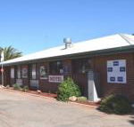 Roundhouse Motel - Sunshine Coast Guide