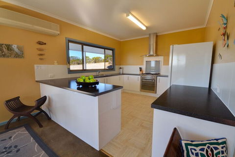 Kestrel Downs - Sunshine Coast Guide 2