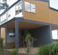 The Lakes Beachfront Holiday Park - Sunshine Coast Guide