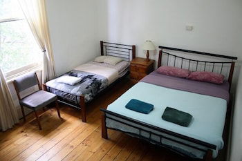Arthouse Hostel - Sunshine Coast Guide 1