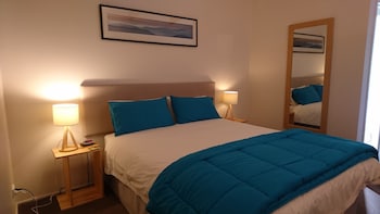 Elm Riverside Accommodation Merrijig - Sunshine Coast Guide 0