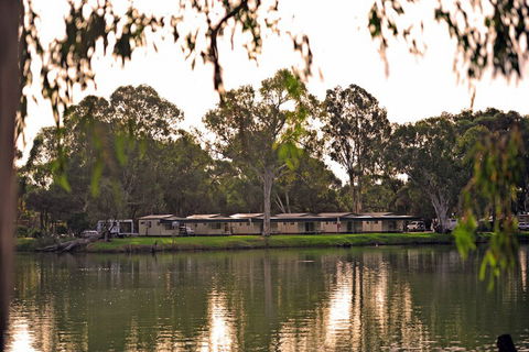 Riverbend Caravan Park Renmark - Sunshine Coast Guide 1