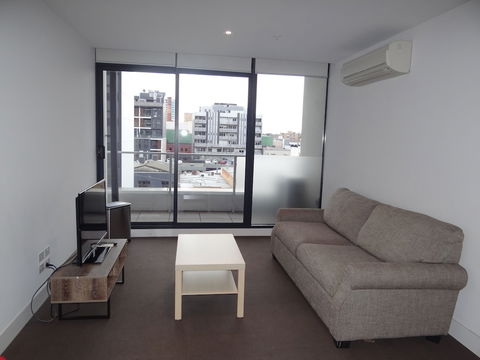 Amazing Accommodations South Yarra - Sunshine Coast Guide 2