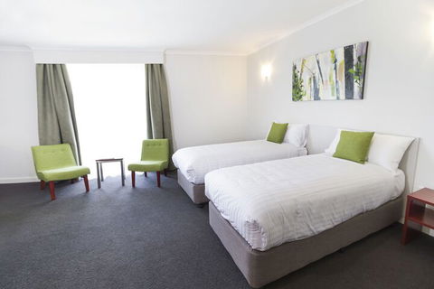 Abode Narrabundah - Sunshine Coast Guide 7