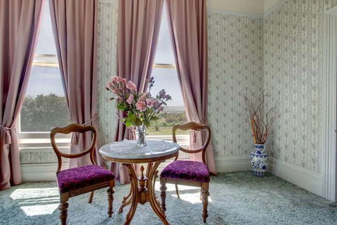 Highton Manor - Sunshine Coast Guide 5