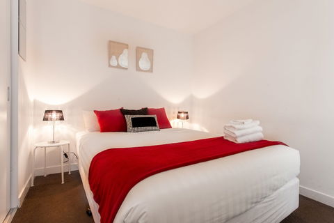 ABC Accommodation - 534 Flinders - Sunshine Coast Guide 0