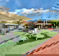 Darwin City Edge Motel  Suites - Sunshine Coast Guide