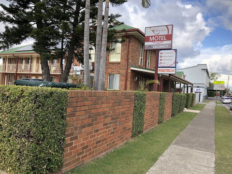 Aussie Rest Motel - Sunshine Coast Guide 0