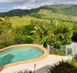 Highwood Park B  B Guest Lodge - Sunshine Coast Guide