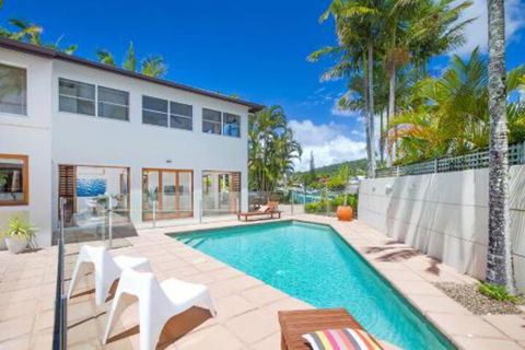 15 Cooran Court - Sunshine Coast Guide 4