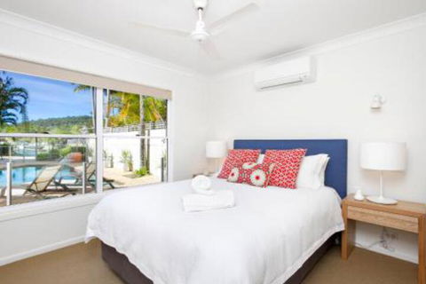 15 Cooran Court - Sunshine Coast Guide 2