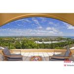 Belle De Jour U5 - Sunshine Coast Guide 0