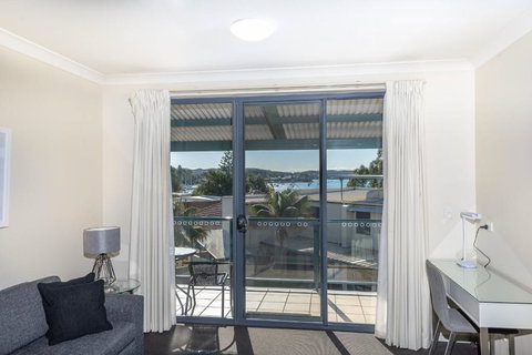 The Brighton Apartments - Sunshine Coast Guide 6