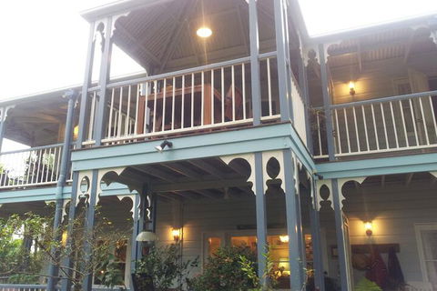 Amore Mt Tamborine - Sunshine Coast Guide 2