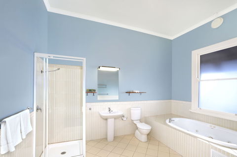 The York Heritage Hotel & Terraces - Sunshine Coast Guide 3