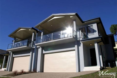 Two Beaches, 74B Blanch Street - Sunshine Coast Guide 3