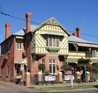 Mates Gully - Sunshine Coast Guide