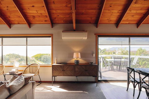 Beach Break - Sunshine Coast Guide 5