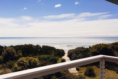 Beach Break - Sunshine Coast Guide 4