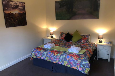 A Secret Garden - Sunshine Coast Guide 3